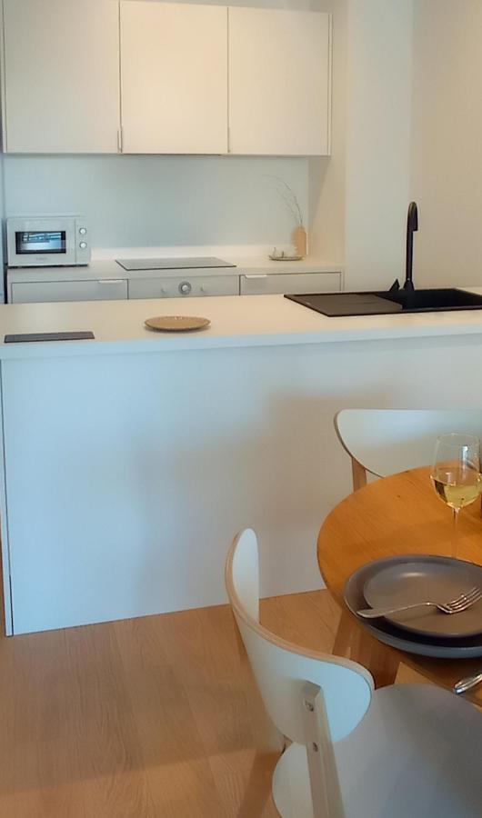Apartment With Private Pool Split Eksteriør bilde