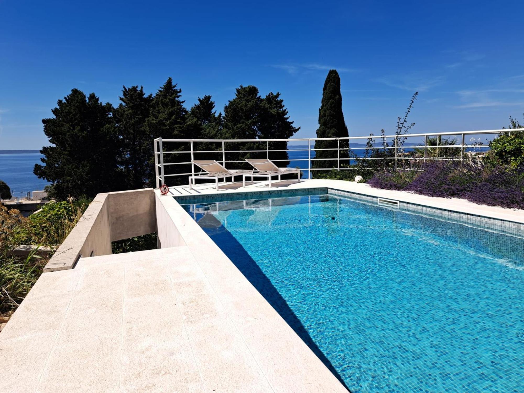Apartment With Private Pool Split Eksteriør bilde